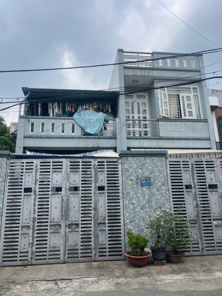 Sổ Vip Thới Tam Thôn 17, Hóc Môn – 2 Nhà Lầu – Đường 8M – Chỉ 6.5 Tỷ