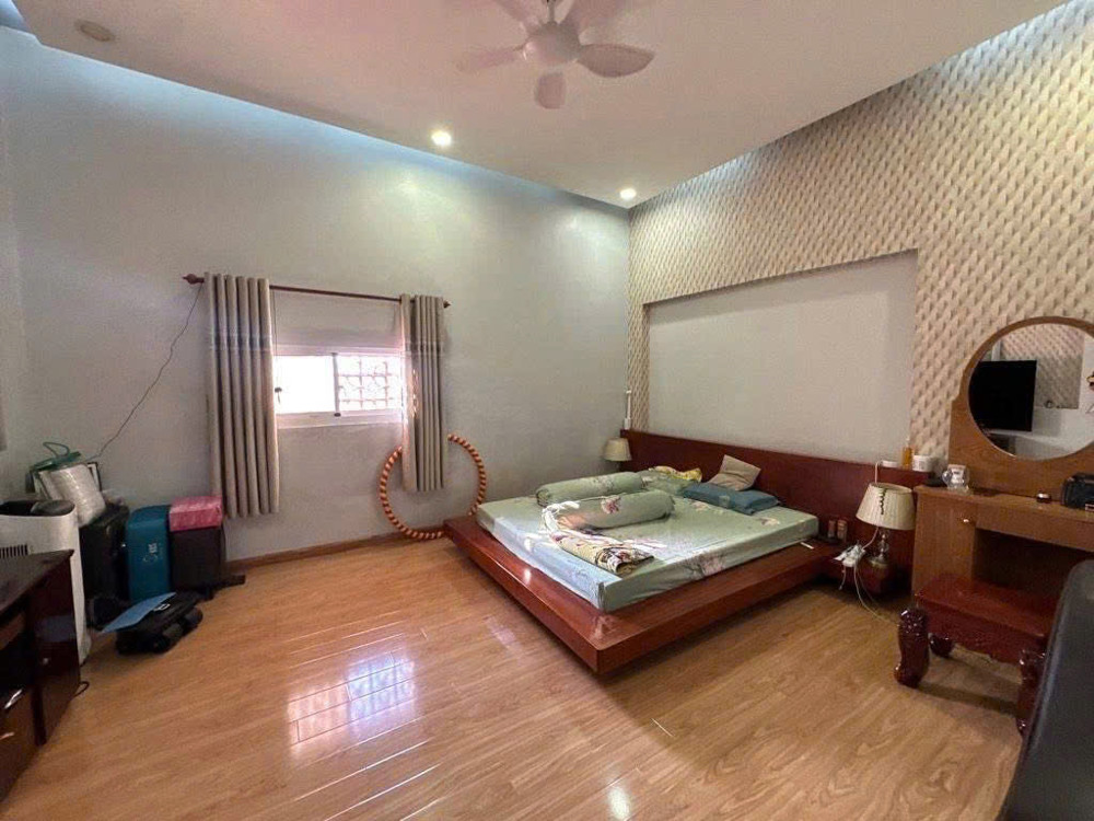 Siêu Phẩm Mt Hiệp Thành 06 – Ngang Gần 10M – 4 Lầu 11Pn, Có Thang Máy – Chỉ 17.5 Tỷ