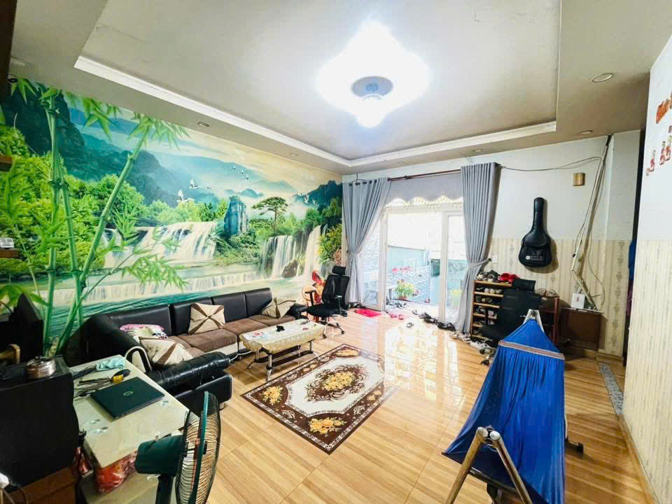 Bán Nhà Góc 2 Mặt Tiền Phạm Vấn - Giao Nguyễn Sơn, 8X19m, 2 Tầng - 1 Đời Chủ, 20,5 Tỷ