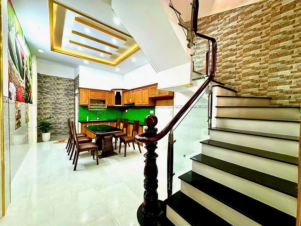 Nhà Mới 3 Tầng (4X15) – Đẹp Kiên Cố – Giá Hơn 5Đ Hẻm 6M Huỳnh Thị Hai, Q12