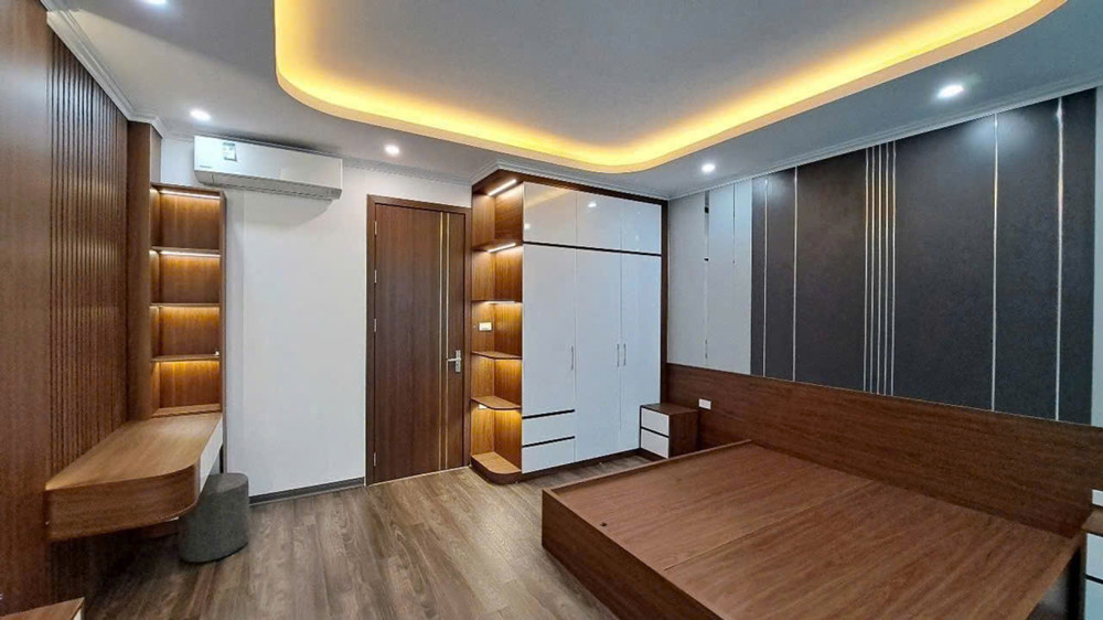 Hiếm! Nhà Đẹp Trung Tâm Hồ Thạch Bàn – Thang Máy – Ô Tô Đỗ Cổng