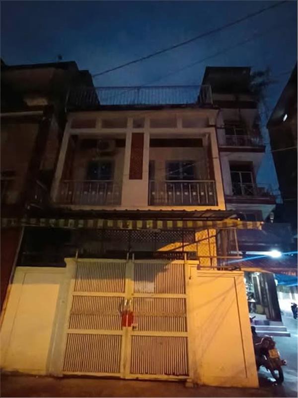 Nhà Hxh Đường Võ Thị Sáu Phường 8 Cũ Quận 3