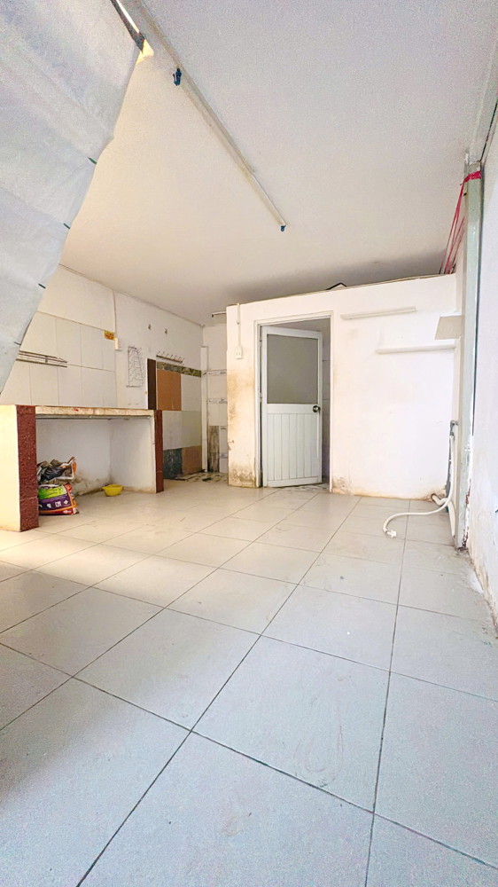 Nhà Cũ 59M2 Tạ Quang Bửu P3q8 P.chánh Hưng