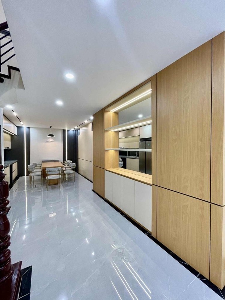 Siêu Phẩm Mặt Ngõ Đình Thôn Thông Trần Văn Lai-Lô Góc - Nhà Mới - Thang Máy - Kinh Doanh - Nội