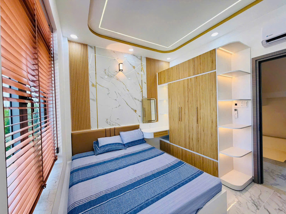 Nhà Mới Xây 100% -Ngang 6.4M- 4 Tầng- Chỉ 6 Tỷ 490