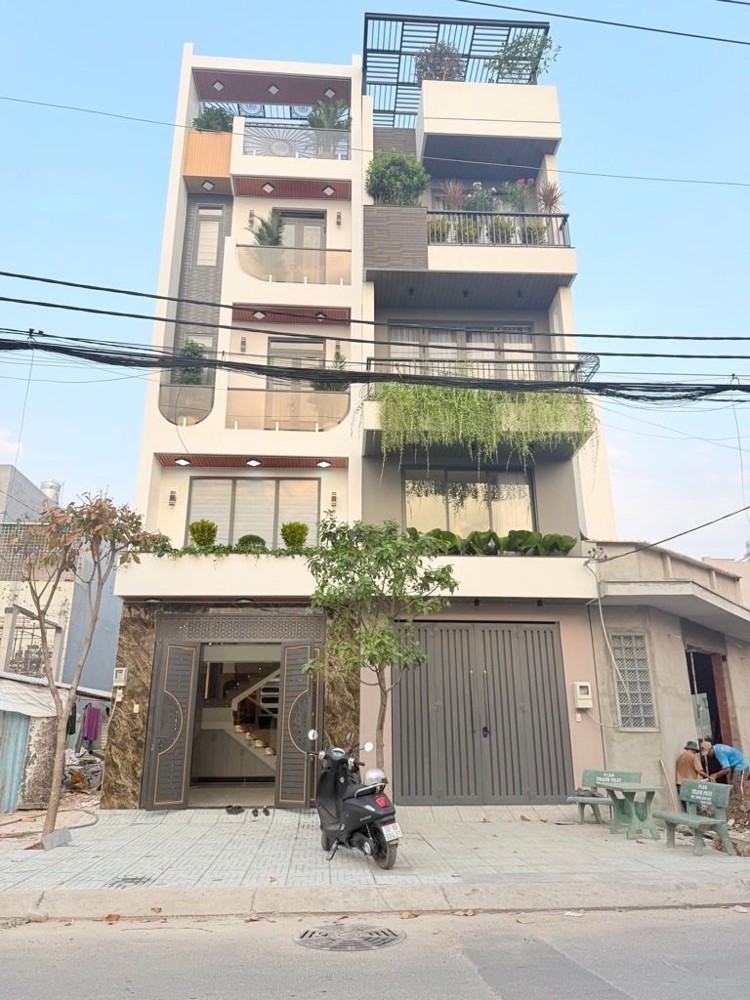 K2210 - Siêu Phẩm 5 Tầng Sát Sông