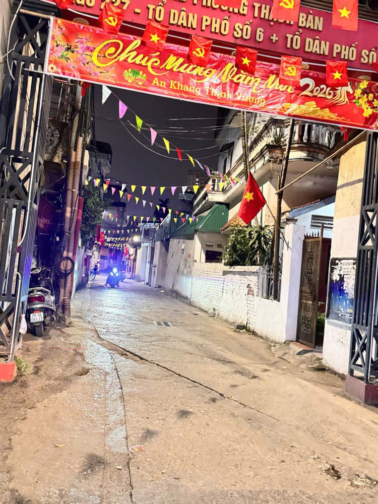 Hiếm – 30M2 Trung Tâm Thạch Bàn – Ngõ Ô Tô – Nhà Đẹp Ở Ngay