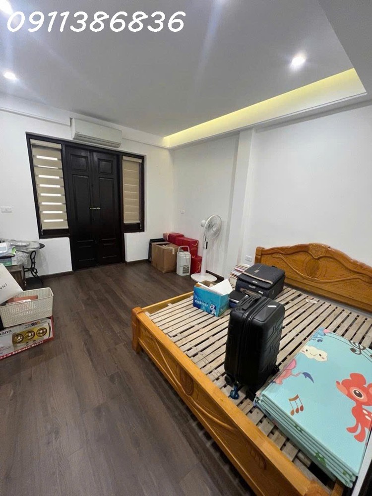 Nhà Đẹp Xuân Thủy 50M 4T, Gần Phố, Nội Thất Cực Đẹp, Nhỉnh 14 Tỷ