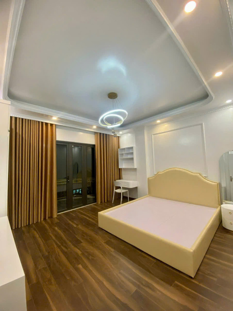 Bán Nhà 4 Tầng Tân Cổ Điển 2 Mặt Đường – Đà Nẵng / Vườn Mơ – Giá 6,8Xx Tỷ