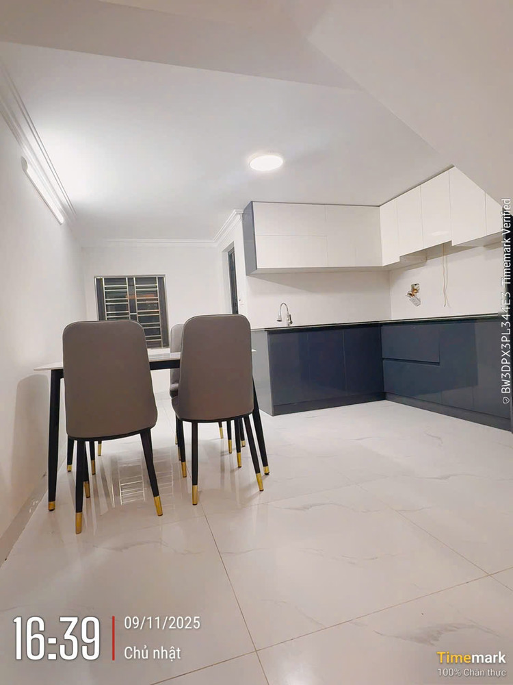 Bán Nhà 4,5 Tầng Ngõ Thông Ngô Gia Tự – Kinh Doanh Tốt – Giá 4,35 Tỷ