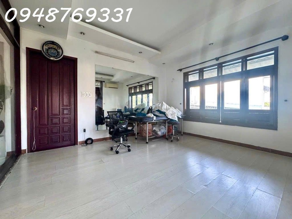 Bán Nhà Đẹp Dương Bá Trạc – Gần Q1, Q5 – Hxh Ngủ Trong Nhà – Giá Tốt 12 Tỷ-0948769331