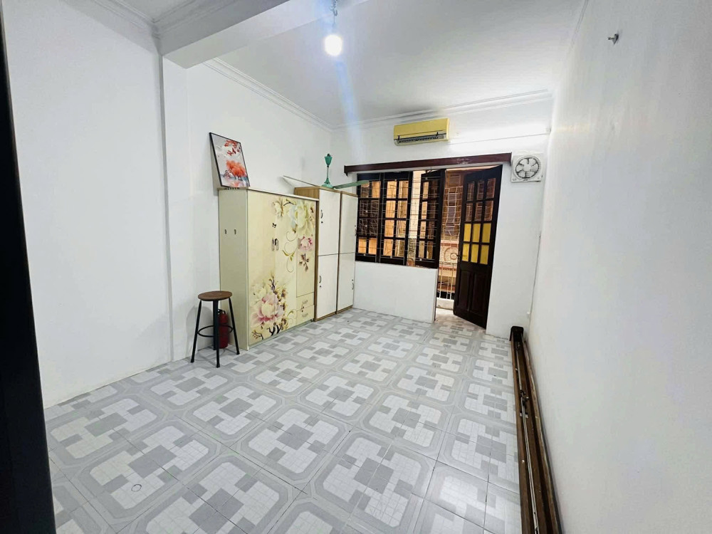 Cho Thuê Lê Thanh Nghị, Ô Tô Đỗ, 2 Mặt Ngõ, Kinh Doanh 43M 4T, 18Tr 0903258273