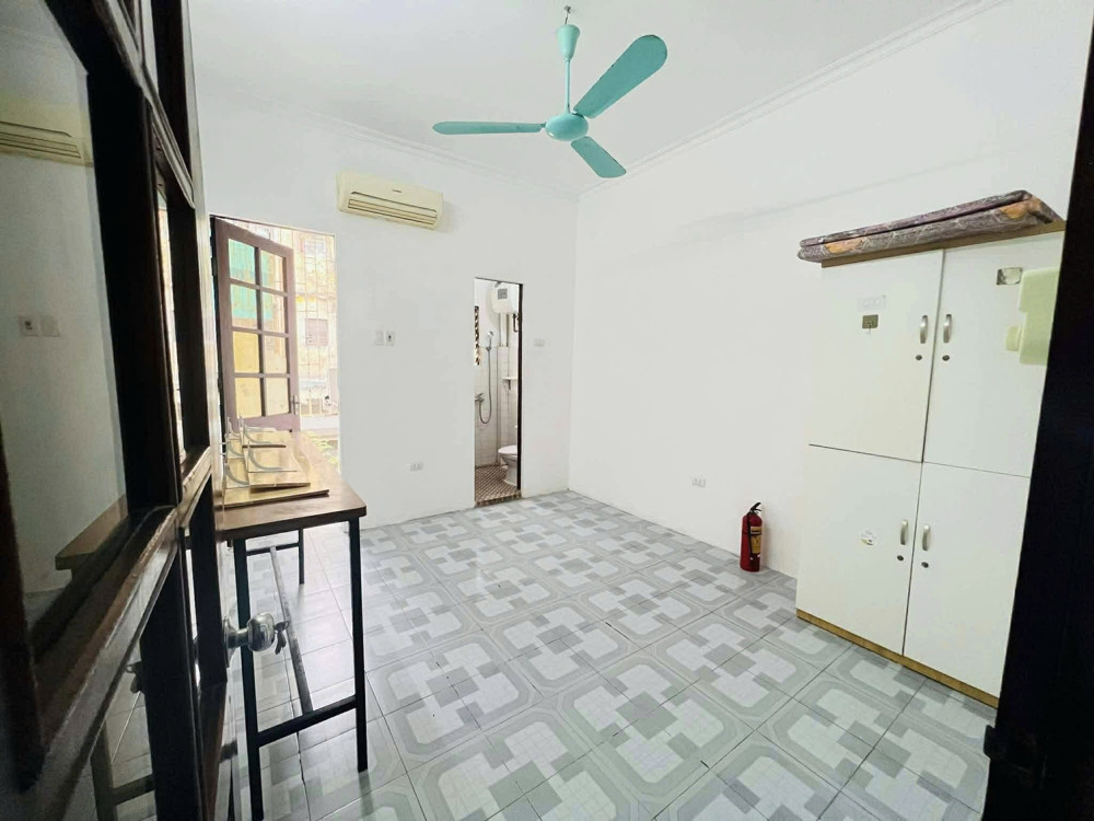 Cho Thuê Lê Thanh Nghị, Ô Tô Đỗ, 2 Mặt Ngõ, Kinh Doanh 43M 4T, 18Tr 0903258273