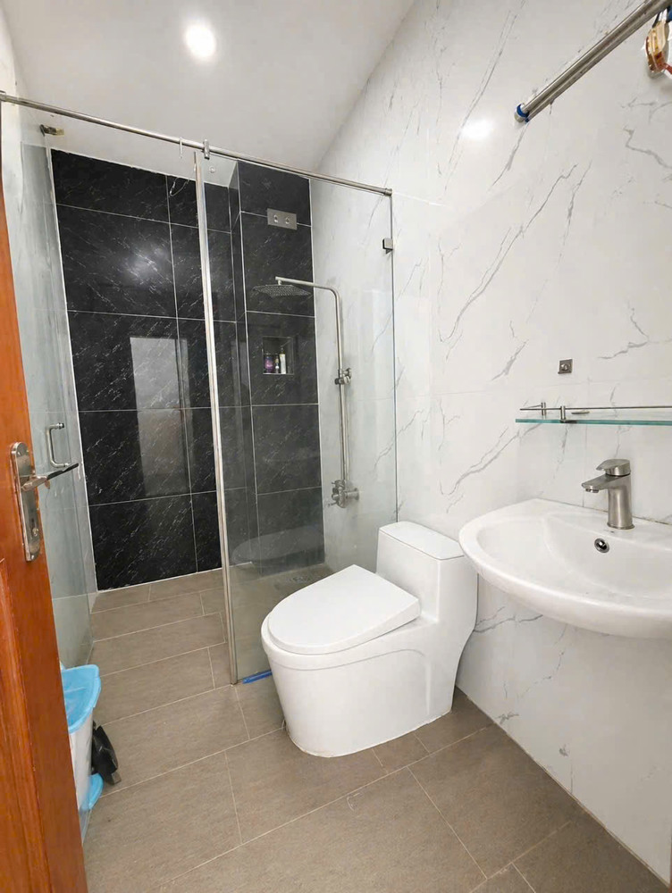 Nhà Hẻm 98 Bùi Văn Ba – Vị Trí Đẹp- Chỉ 7 Tỷ 9 Tl