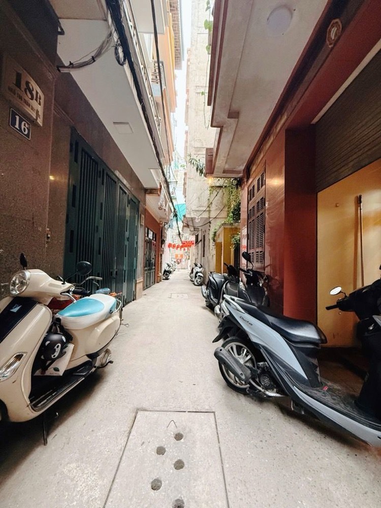 Khu Vip - Thoáng Trước Sau - Ô Chờ Thang Máy - Kinh Doanh Online - Ở Sướng