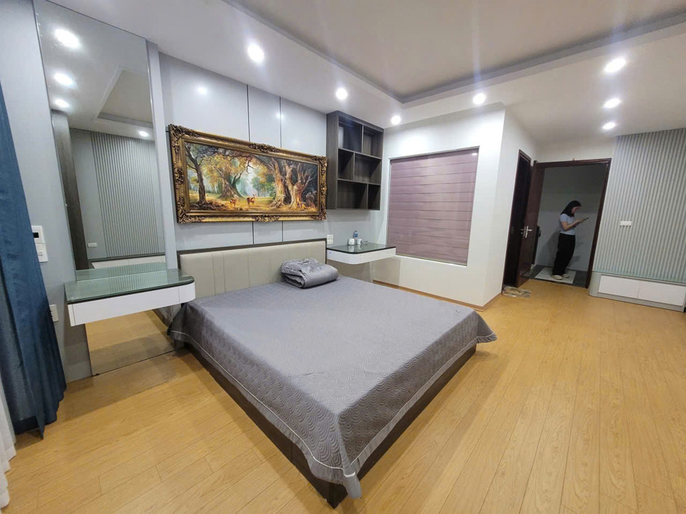 Lê Trọng Tấn- Tx – 42.5M² – 7T Thang Máy – Nhà Mới