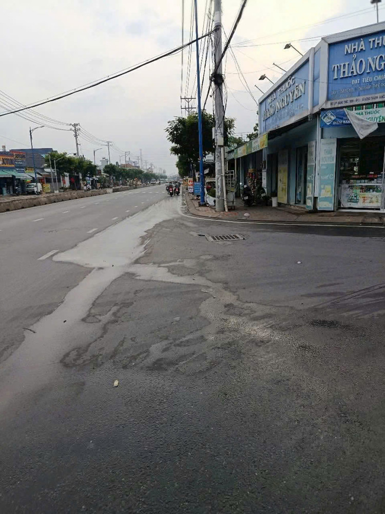 Khách Sạn 17 Phòng + Trụ Anten Thu Nhập 87Tr/tháng – Sát Mt Lê Văn Khương Chỉ 11T