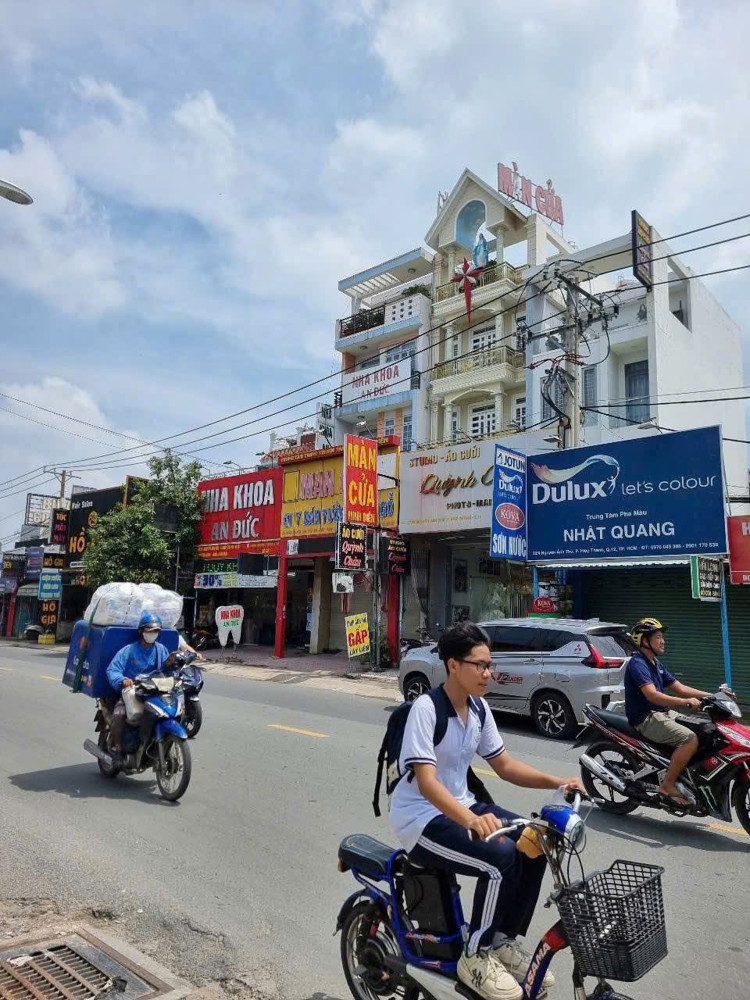 Giảm Ngộp Chỉ 12.79 Tỷ Sở Hữu Nhà (5.5X40) Mặt Tiền Nguyễn Ảnh Thủ, Hóc Môn