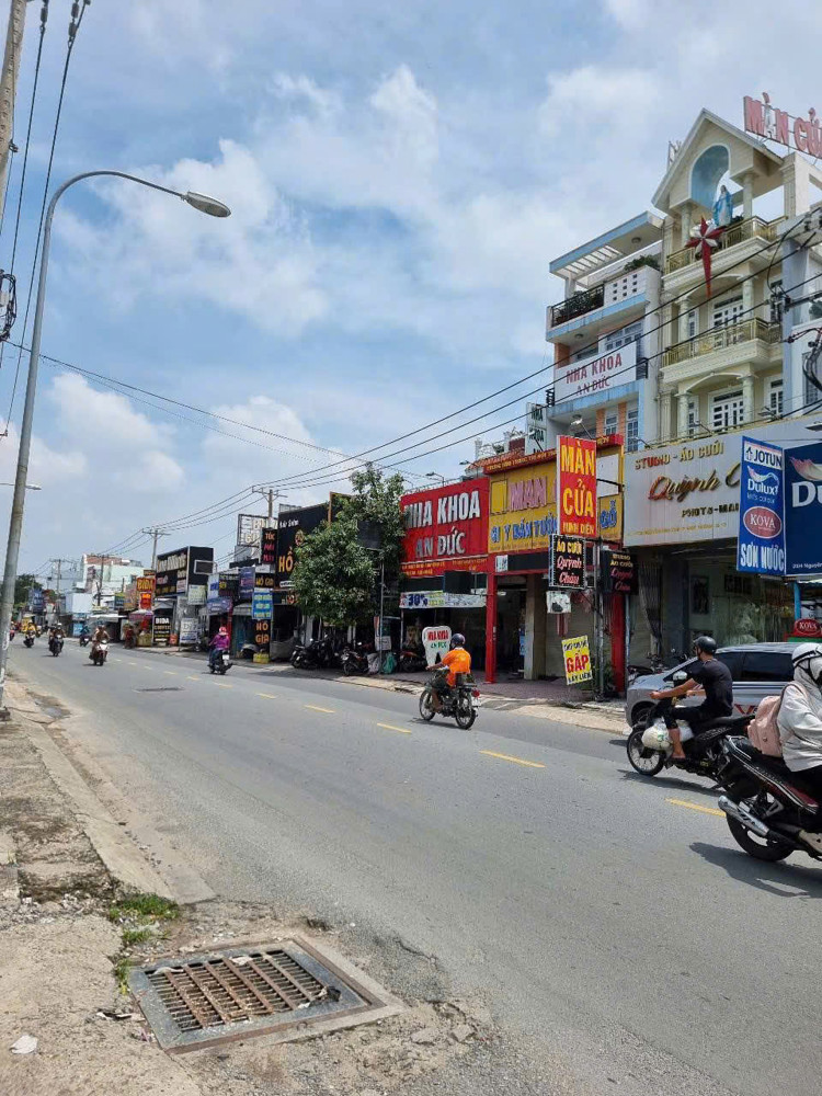 Giảm Ngộp Chỉ 12.79 Tỷ Sở Hữu Nhà (5.5X40) Mặt Tiền Nguyễn Ảnh Thủ, Hóc Môn