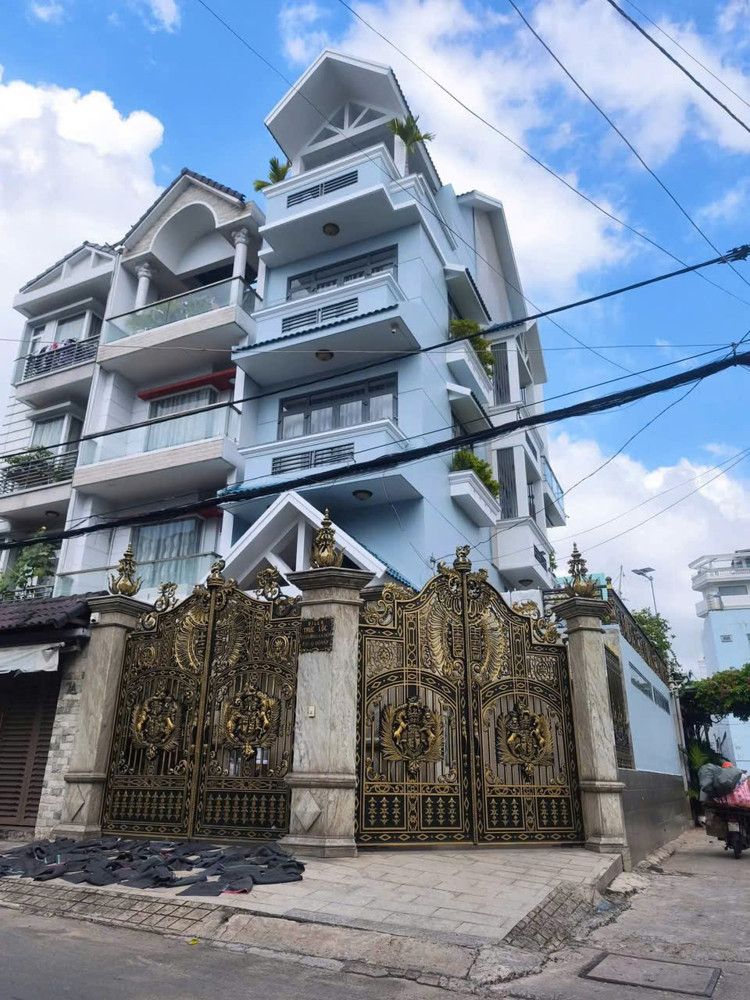 Căn Villa Góc 2 Mặt Tiền Siêu Vip – An Hội, Gò Vấp – Gara Ô Tô – Gần Công Viên Làng Hoa