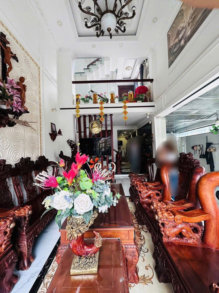 Căn Villa Góc 2 Mặt Tiền Siêu Vip – An Hội, Gò Vấp – Gara Ô Tô – Gần Công Viên Làng Hoa