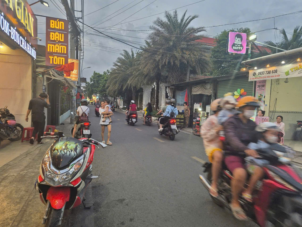 Mặt Tiền Khủng 8X26m Nguyễn Hữu Cầu Trung Chánh, Hóc Môn 14,5 Tỷ‼