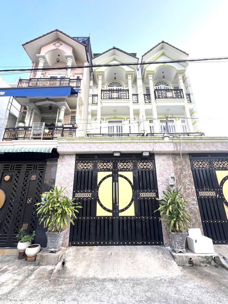 Siêu Phẩm 4 Tầng - Phân Lô Vip Ngay Đh Gtvt – Dòng Tiền 9Tr/tháng – Giá Cực Tốt!