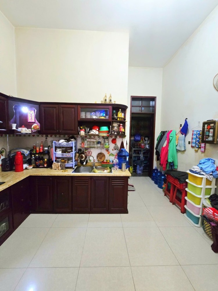 Bán Nhà Đường Nguyễn Duy Trinh, Phường Long Trường, Q9, Thủ Đức, Tp Hcm. Dt 154M2, 3 Tầng, Sổ