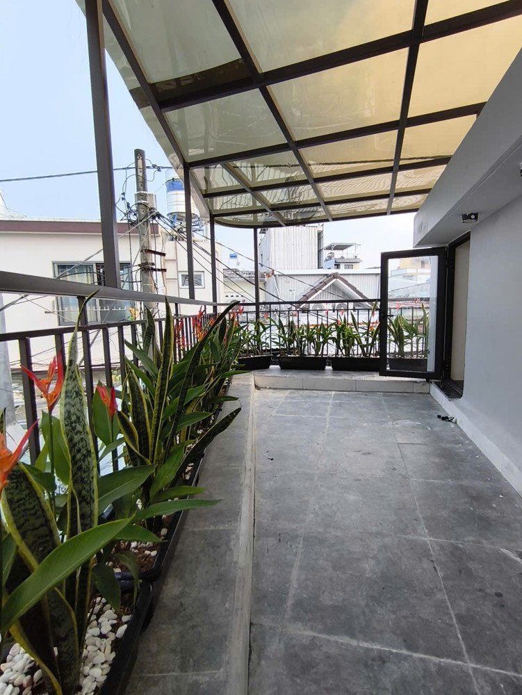 ► Góc 3 Mặt Kiệt Trưng Nữ Vương, Sân Cực Rộng, 50M2, 2 Tầng Mới, 3Pn, Full Nội Thất, 3.9X Tỷ