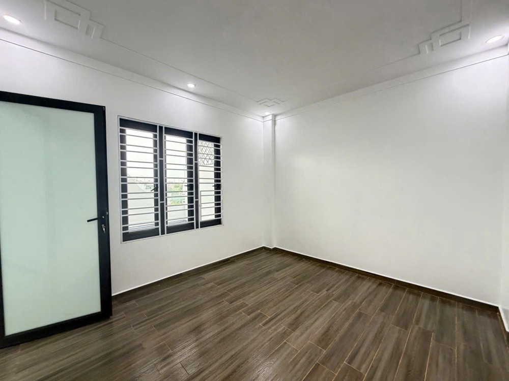 Bán Nhà 4 Tầng Phố Bùi Thị Tự Nhiên – Vườn Mơ – Ô Tô Đỗ Cửa – Giá 4,75 Tỷ