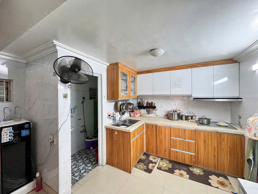 Bán Nhà 4 Tầng Mặt Đường Thư Trung – Lô Góc – Ô Tô Đỗ Trong Nhà – Giá 5,5 Tỷ