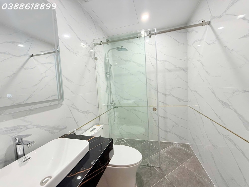 Bán Nhà Vĩnh Phúc, Ba Đình - 55M2 - 8 Tầng Thang Máy - Phân Lô Ô Tô - Mới Coong - Giá Đầu Tư