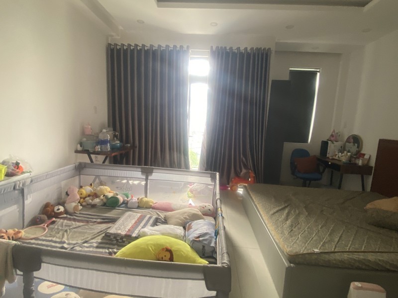 Bán Nhà Đường Số 12, Hiệp Bình Chánh, Thủ Đức, Tp Hcm. Dt 60M2, 4 Tầng, Sổ Hồng. Giá 9.2 Tỷ