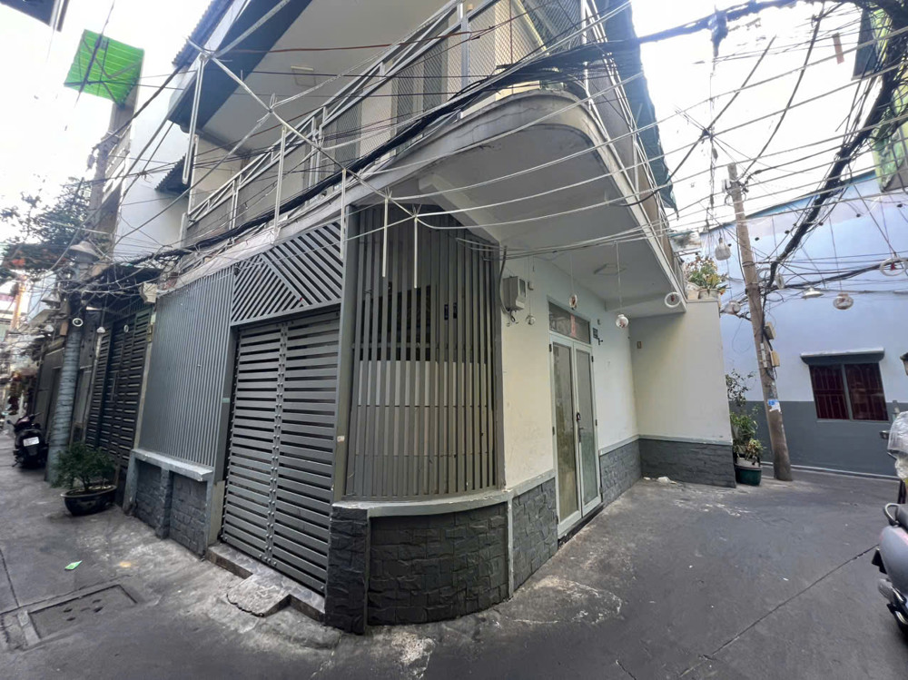 Bán Nhà Mặt Tiền Hẻm Xe Hơi Sát Nhà Ngang 6M6 X 8M5 Đúc Bê Tông Q4 Nhỉnh 5 Đ
