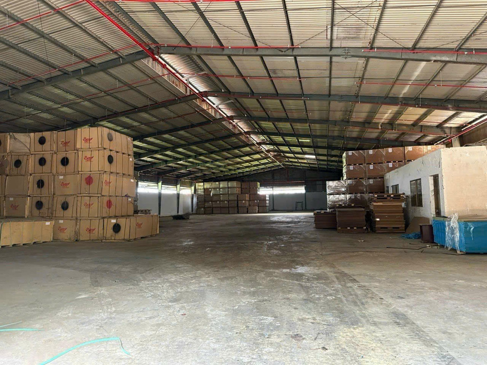 Xt100 Sẵn Xưởng Cho Thuê Hoạt Động Sản Xuất Liền. Thu Hút Nhiều Ngành Nghề. Cnc,