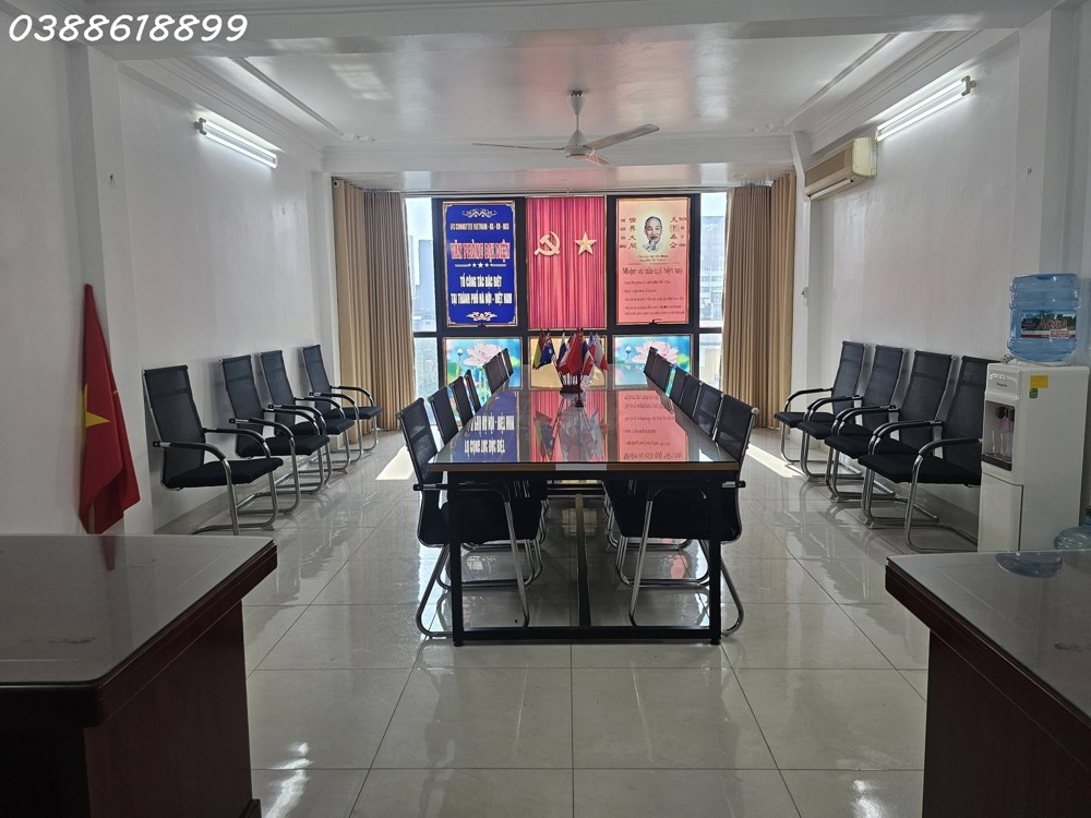 Tòa Văn Phòng Phân Lô Hoàng Cầu - 85M2 - 6 Tầng Thang Máy - Vỉa Hè Ô Tô Tránh - Trước Mặt Vườn