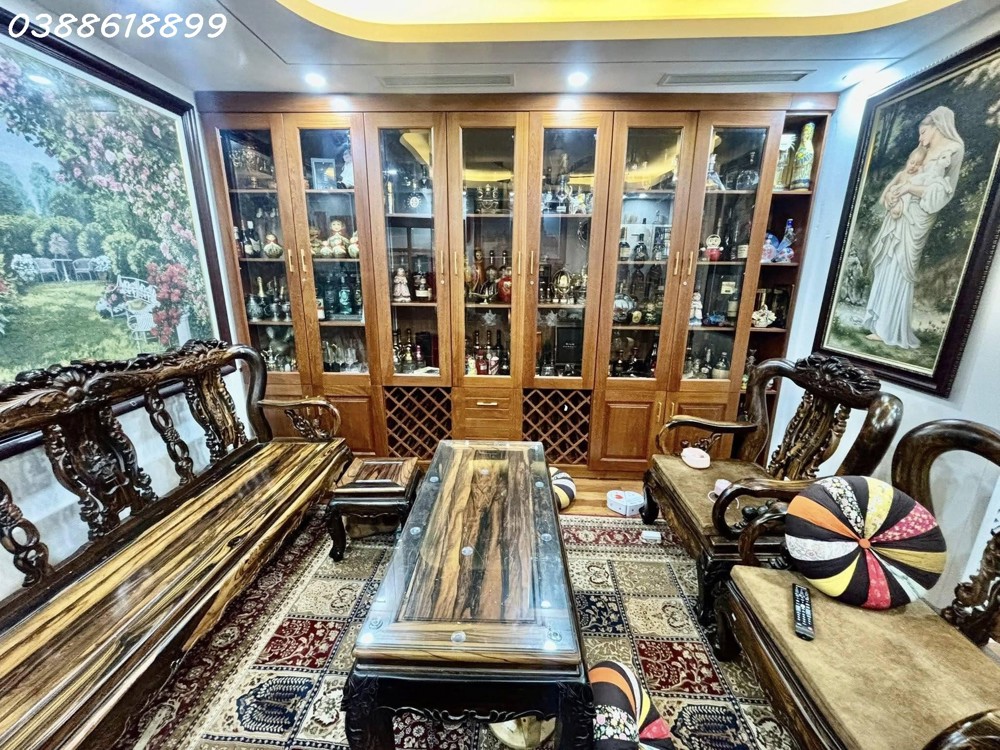 Tòa Văn Phòng Nguyễn Chánh - Cầu Giấy - 7 Tầng Thang Máy - Vỉa Hè - Ô Tô Tránh - 1 Nhà Ra Phố 