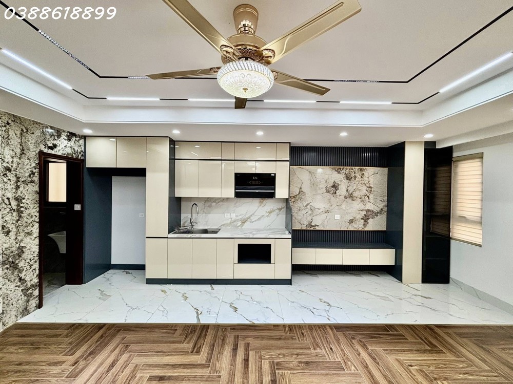 Lô Góc Trần Duy Hưng - Cầu Giấy - 6 Tầng Thang Máy - Ngõ Thông Trung Kính - Ô Tô Vào Nhà - Kinh