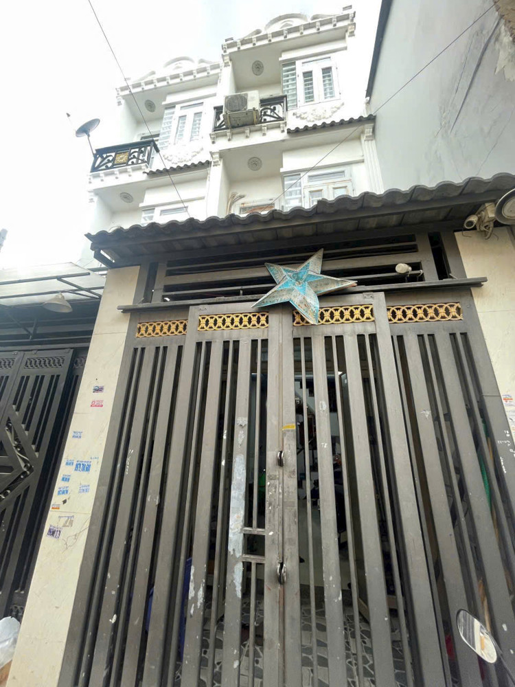 Dãy 3 Căn Liền Kề Shr (9X16m) Hxh Hiệp Thành 17, Q12 Giá Rẻ 6.68 Tỷ (Cách Mt 15M)