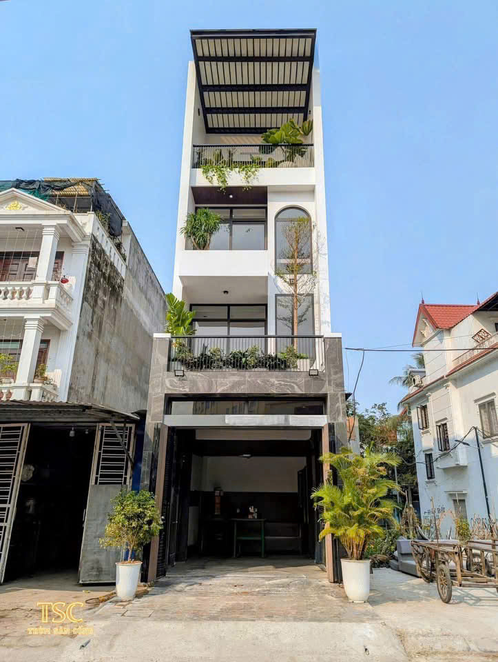 Bán Nhà 4,5 Tầng Tđc Hồ Sen – Thiên Lôi / Khúc Hạo – Có Thang Máy – Giá 10,5 Tỷ