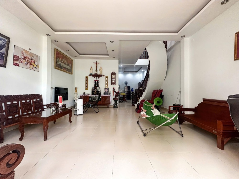 Bán Đất Tặng Biệt Thự Cấp 3 - Chính Chủ 1 Đời - Hxt - Nguyễn Văn Lượng Vip Gò Vấp - 90M2 - Thông Số