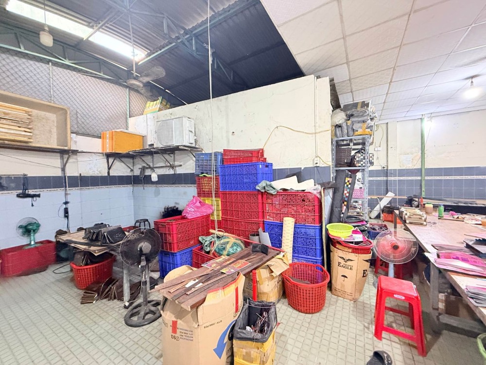 [D2219] Xưởng Mặt Tiền Giá Hẻm Ngay Mega Hiệp Phú