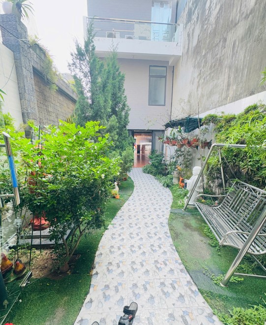 Bán Nhà Mặt Đường Trần Thành Ngọ – Kiến An – Dt 213M² – 2 Khối Nhà – 18 Tỷ