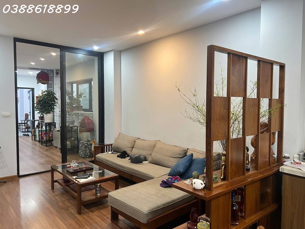 Mặt Phố Hoàng Văn Thái - Thanh Xuân - 9T Tm - Dt 2 Tỷ/năm - Mt 7M - Pccc Chuẩn - 2 Thoáng