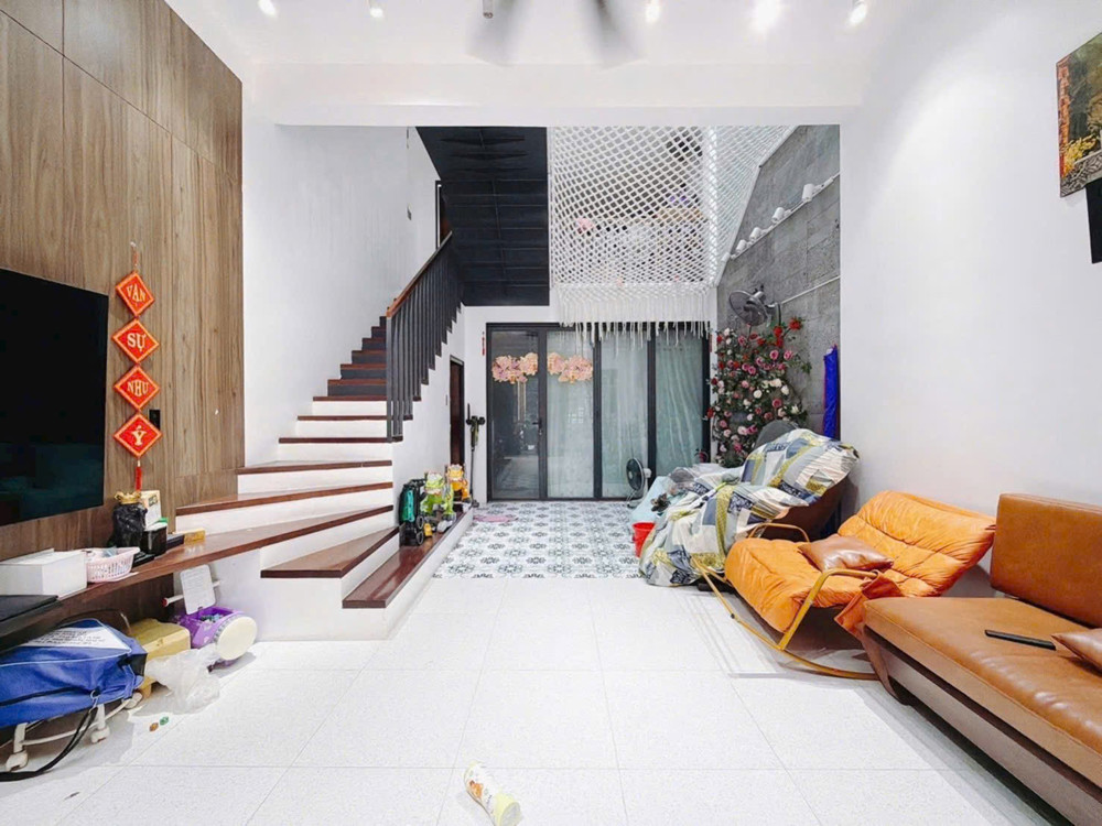Quận 7 – Lâm Văn Bền – Hẻm Xe Hơi Vào Tận Nhà – Nhà 4 Tầng – 5X20m - 12Tỷ Nhỉnh