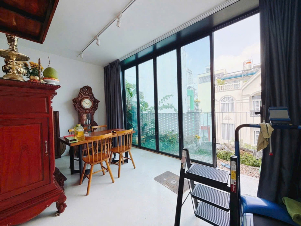 Quận 7 – Lâm Văn Bền – Hẻm Xe Hơi Vào Tận Nhà – Nhà 4 Tầng – 5X20m - 12Tỷ Nhỉnh