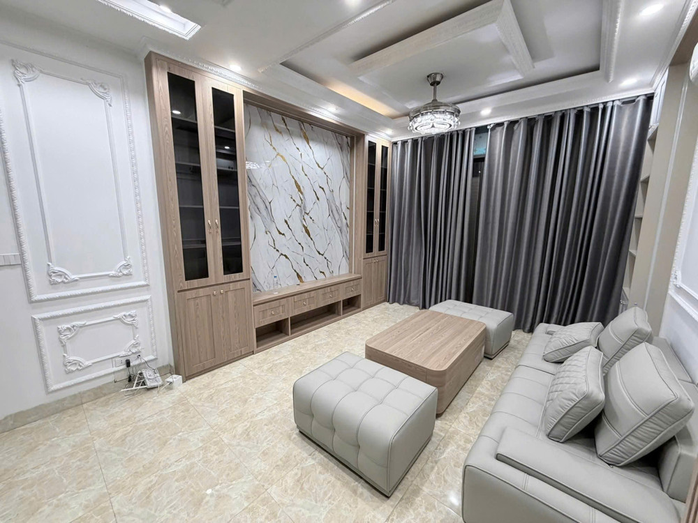 Trục Lạc Long Quân – 8 Phòng Khai Thác – Nhà Dân Xây, Dòng Tiền Bền Vững