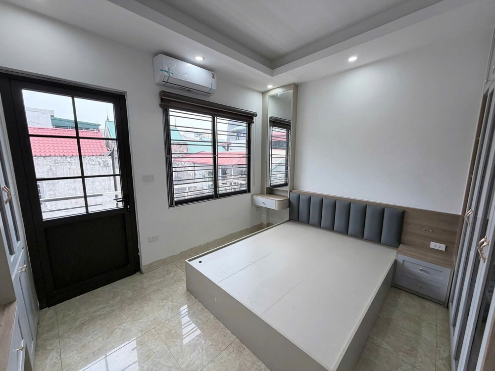 Võ Chí Công – Kết Nối Sân Bay – Nhà 6 Tầng Ô Tô Tránh, Giá Trị Gia Tăng Rõ Nét
