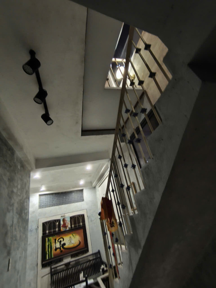 ► 2.X Tỷ Nhà Gần Núi Thành Đh Đông Á, 41M2, 3 Tầng Đúc + Tum, 3Pn, 3Wc