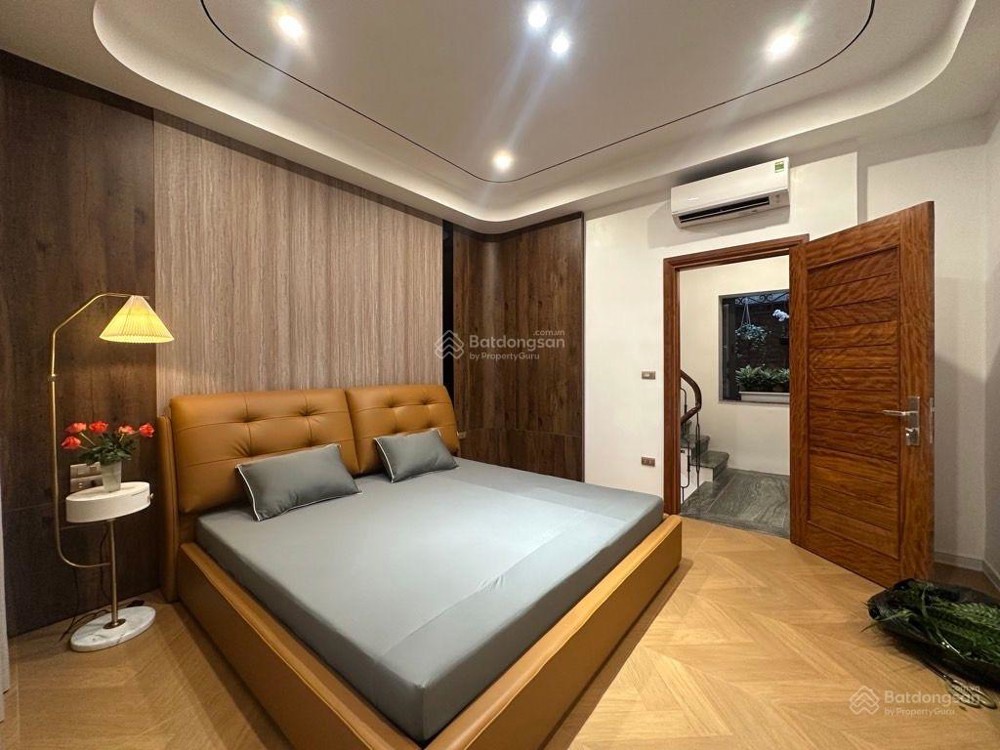 Bán Nhà Tập Thể Lê Quý Đôn 115 M 3 Ngủ, Oto Chỉ Nhỉnh 5 Tỷ Oto Đỗ Chủ Cần Bán Gấp